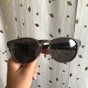 Oakley Latch sunglasses